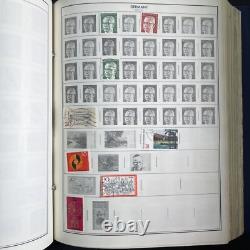 Vintage 70's HE Harris Statesman Deluxe Album Worldwide Collection of Stamps