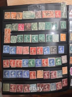Vintage Worldwide Stamp Collection 2 Albums 1,163 Stamps Mudor & Paragon