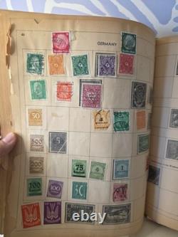 Vintage Worldwide Stamp Collection 2 Albums 1,163 Stamps Mudor & Paragon