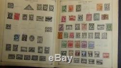 WW stamp collection in Scott Int'l album 1924 copyright with 3,200 stamps