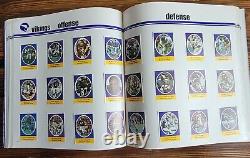 1972 Sunoco NFL Action 128- Page (Deluxe) Stamp Album- COMPLETE! COLLECTIBLE
<br/><br/>
Album de timbres 1972 Sunoco NFL Action 128 pages (Deluxe) - COMPLET! COLLECTIONNABLE