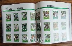 1972 Sunoco NFL Action 128- Page (Deluxe) Stamp Album- COMPLETE! COLLECTIBLE <br/> 		 
<br/>	
Album de timbres 1972 Sunoco NFL Action 128 pages (Deluxe) - COMPLET! COLLECTIONNABLE
