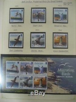 1983 -2009 Alderney Guernsey Collection Dans 2 Albums Decimal Fv £ 393