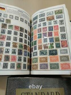 2 Big Books Standard World Stamp Albums Collection H E Harris 8000 + Timbres