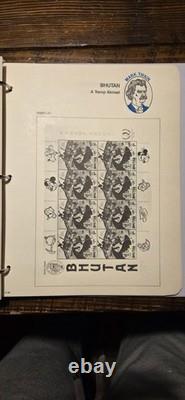 4 Albums de Timbres-poste Disney La Collection Le Monde de Disney Avec 238 Timbres