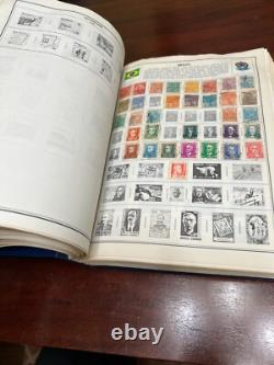 ALBUM DE TIMBRES MONDIAUX VINTAGE 1966 AMBASSADEUR CHARGÉ DE MILLIERS DE TIMBRES, HARRIS