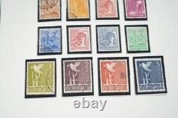 ALLEMAGNE ANNÉES 1940-1970 COLLECTION DE PLUS DE 700 TIMBRES NEUFS ET OBLITÉRÉS CONSERVÉS DANS UN ALBUM DAVO