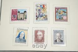 AUTRICHE 1850-2000 COLLECTION DE PLUS DE 1 500 TIMBRES NEUFS ET USAGÉS DANS UN ALBUM SCOTT