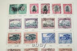 Afrique du Sud 1870-1995 Collection de plus de 1 800 timbres neufs et utilisés dans un album Scott