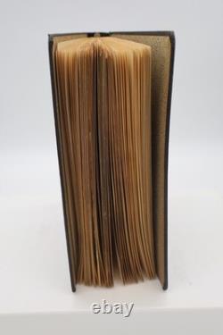 Album-2 vintage de collection de timbres du monde entier avec plus de 1 400 timbres – 137 pages