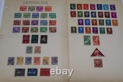 Album-2 vintage de collection de timbres du monde entier avec plus de 1 400 timbres – 137 pages