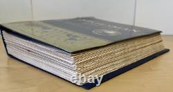 Album Deluxe HE Harris Statesman Vintage des années 70 Collection Mondiale de Timbres