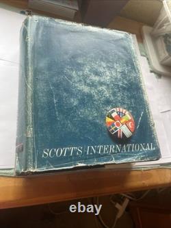 Album International Scott 1870-1990 Des milliers de timbres du monde entier