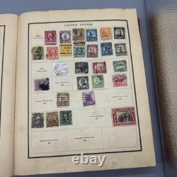 Album de Timbres-Poste Moderne - Plus de 1 800 Timbres Inclus dans la Collection