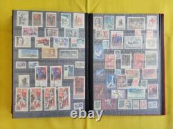 Album de Timbres Vintage RUSSIE Centaines de timbres Collection Philatélique C10