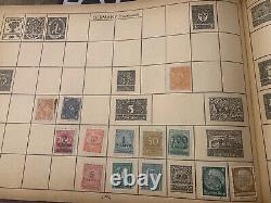 Album de collection de timbres-poste des années 1930 collectionneur moderne Whitman avec de nombreux timbres du monde