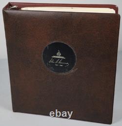 Album de collection spécialisé JFK du monde 1963 avec plus de 85 timbres et plus de 10 couvertures