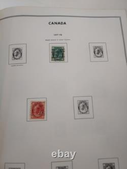 Album de timbres H. E. Harris CANADA & PROVINCES De nombreux timbres, y compris des années 1800
