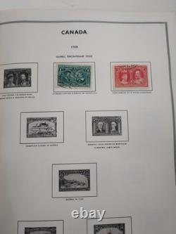 Album de timbres H. E. Harris CANADA & PROVINCES De nombreux timbres, y compris des années 1800