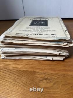 Album de timbres Regent Vintage du monde (1956) avec des centaines de timbres provenant de différents pays