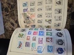 Album de timbres Scott International Blue 1960-1961 Partie 5 avec timbres