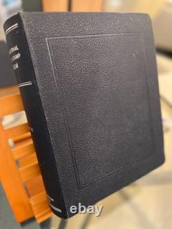 Album de timbres Scott International Worldwide Partie III et collection de timbres