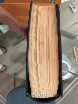 Album de timbres Scott International Worldwide Partie III et collection de timbres