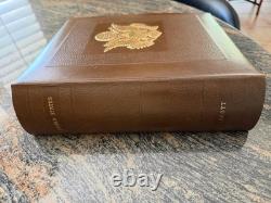 Album de timbres Scott national sans charnières avec commémoratifs neufs sans charnière de 1936 à 1975, en bon état