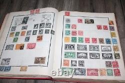 Album de timbres Scott vintage des années 1920 ÉTATS-UNIS & MONDE avec des centaines de timbres