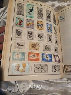 Album de timbres Vintage 1979 Statesman Deluxe par H. E. Harris et collection