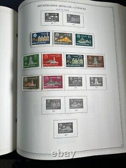 Album de timbres des Pays-Bas de 1982 Minkus avec Antilles Curacao Java Sumatra & Nouvelle-Guinée