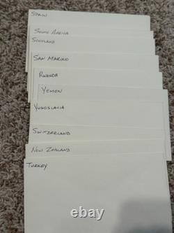 Album de timbres du Senior Statesman et collection de centaines de timbres du monde entier