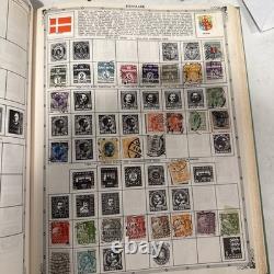Album de timbres du monde 1960 Grossman avec de très vieux timbres