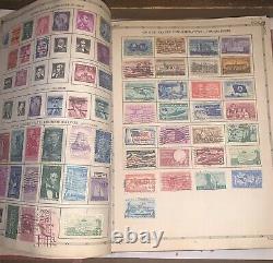 Album de timbres du monde Aristocrat 1957, classeur avec de nombreux timbres étrangers et nationaux