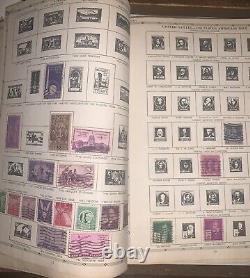 Album de timbres du monde Aristocrat 1957, classeur avec de nombreux timbres étrangers et nationaux