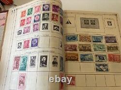 Album de timbres du monde Grossman Aristocrat 1957 avec plus de 1650 timbres Voir des photos d'échantillon