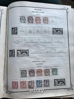 Album de timbres internationaux Scotts illustré et gravé 1901-1912, plus de 1700 timbres