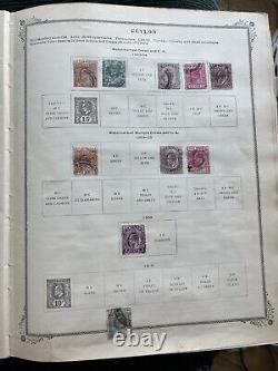 Album de timbres internationaux Scotts illustré et gravé 1901-1912, plus de 1700 timbres
