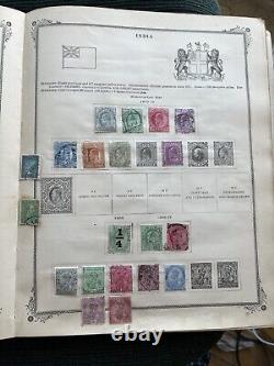 Album de timbres internationaux Scotts illustré et gravé 1901-1912, plus de 1700 timbres