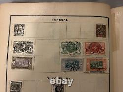 Album de timbres-poste MODERN vintage de 1935 Plus de 3000 timbres du monde entier antérieurs aux années 1960