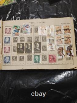 Album de timbres-poste du monde/États-Unis et étrangers, ancien et en bon état