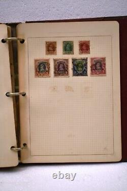 Album de timbres-poste vintage avec 244 timbres sur 20 pages Collection de timbres du monde entier