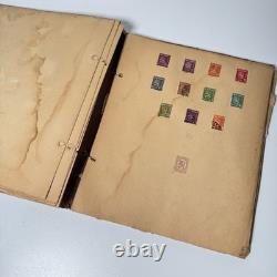 Album de timbres vintage du monde entier, livre de scrapbooking, collection d’éphémères, époque de la Seconde Guerre mondiale