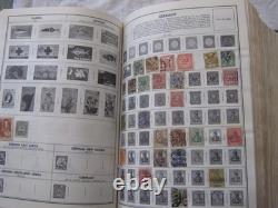Album mondial de timbres H. E. Harris Senior Statesman 1979 avec des milliers de timbres