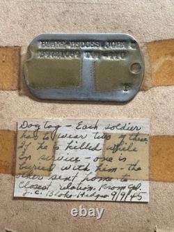 Albums de coupures et photos de James A. Elliott de la Seconde Guerre mondiale - Insignes, pièces de monnaie et collection extensive