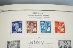 Allemagne 1949-1980 Collection de plus de 1 850 timbres neufs et oblitérés conservés dans un album Scott