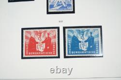 Allemagne RDA 1949-1967 Collection de plus de 950 timbres neufs stockés dans un album Light House