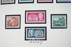 Allemagne RDA 1949-1967 Collection de plus de 950 timbres neufs stockés dans un album Light House