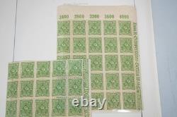 Allemagne années 1920 Inflation Collection de timbres blocs, demi-feuilles et exemplaires dans un album