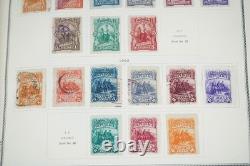 Amérique Centrale 1869-1984 Collection de plus de 3 400 timbres neufs et usagés dans un album Scott